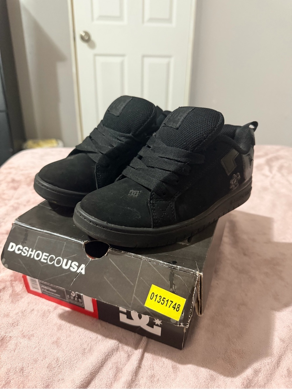 DC Kids Black Low-Top Skate Sneakers